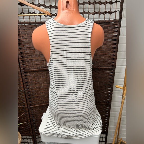 Decree White and Black Striped Shirt Top - Picture 4 of 11